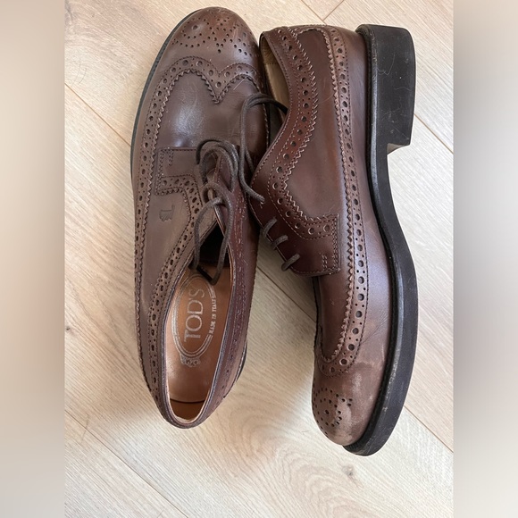 Tod’s leather wing tip derby shoes brown rubber sole - Picture 14 of 16